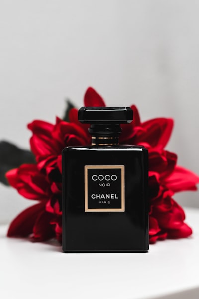 Perfume detail